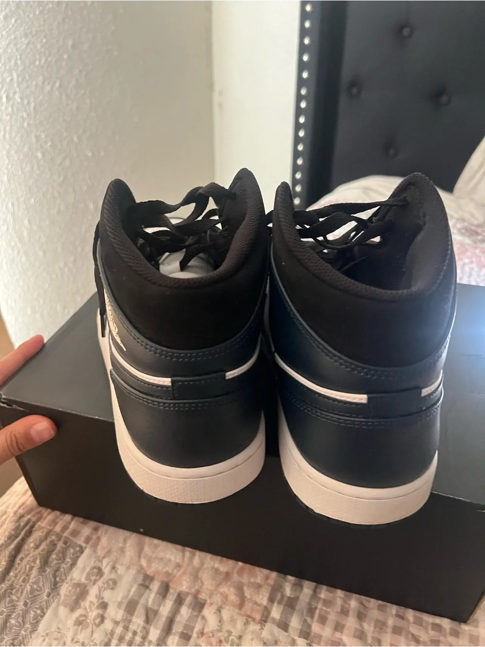 Jordan men mid
